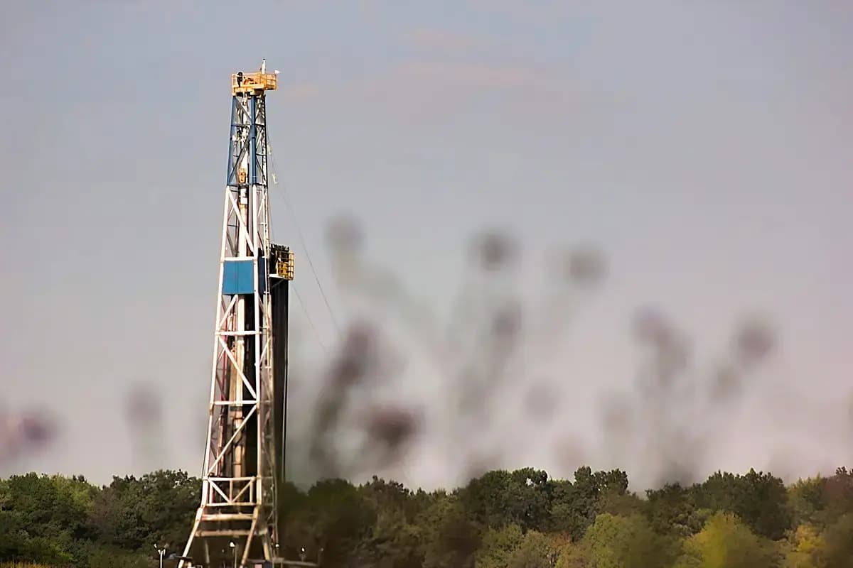 Reliable oil and gas data pipelines bring together information from wells, operators, and regulatory sources.
